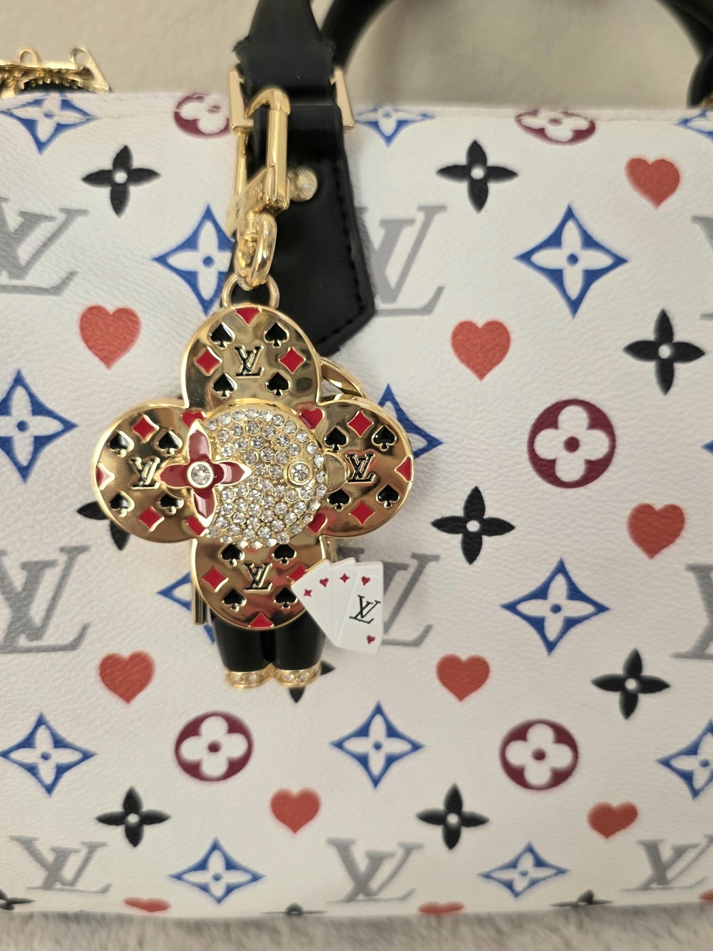 Louis Vuitton Vivienne Casino Collector’s Piece Bag Charm Key Holder Black Gold - Picture 11 of 11